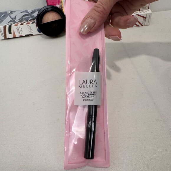 New Laura Geller Makeup Set Bundle W/ Baked Blush Mascara Lip Brush & More - Picture 3 of 16